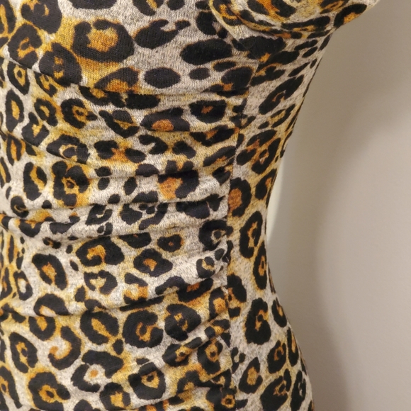 LEOPARD ABIGAIL MINI SWEATER DRESSš - Picture 4 of 7